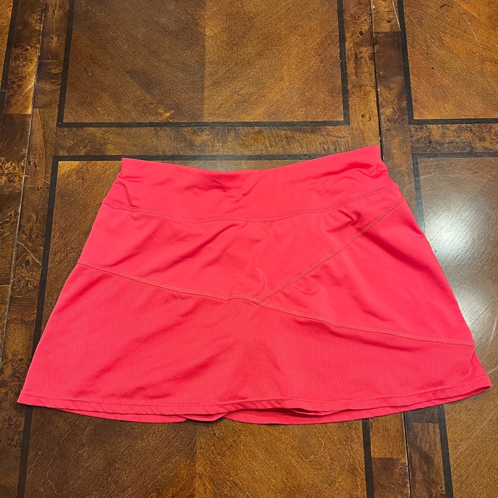 Layer 8 Girls Skirt in Vibrant Pink